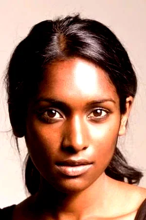  Anneika Rose
