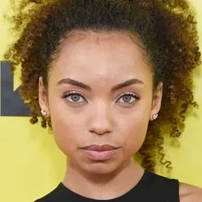 Photo star : Logan Browning