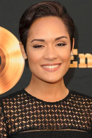  Grace Byers photo