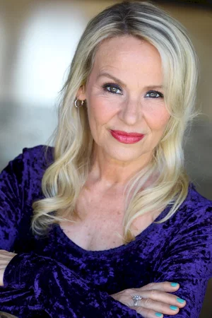  Wendee Lee photo