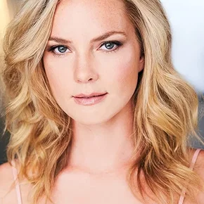 Photo star : Cindy Busby