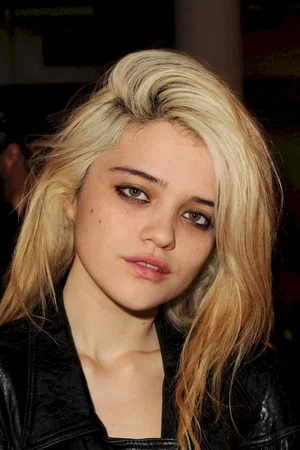 Sky Ferreira photo
