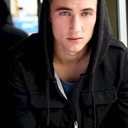  Jordan Burtchett