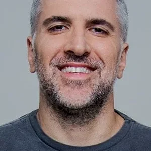  Antonio Tabet