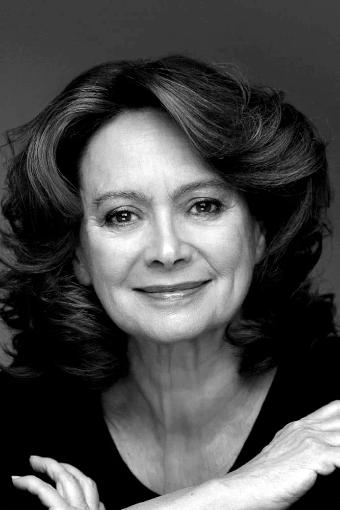 Francesca Annis
