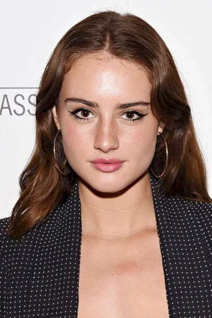 Photo de  Grace Van Patten