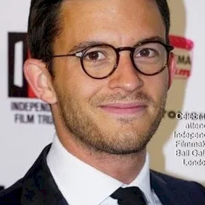 Photo star : Jonathan Bailey