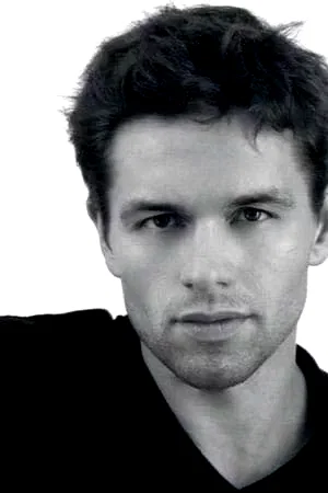 Julian Ovenden