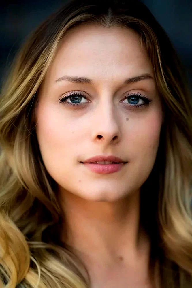  Marlie Collins