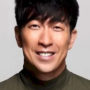Photo star :  Wang Qian-Yuan