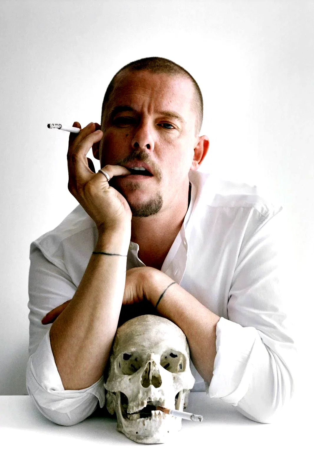  Alexander McQueen