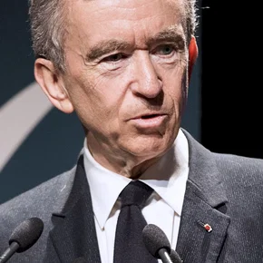 Photo star :  Bernard Arnault