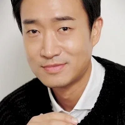  Jo Woo-jin