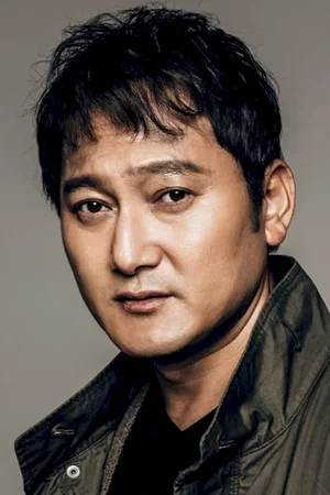  Jeong Man-sik photo