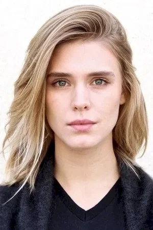 Gaia Weiss photo
