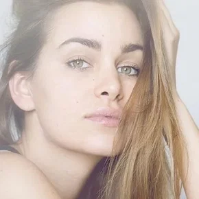 Photo star :  Elisa Bachir Bey