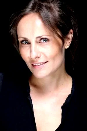  Elisabeth Duda