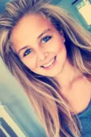  Lalia Bron photo