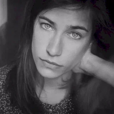  Charlotte Van Bervesselès