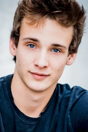  Alex Godbout photo