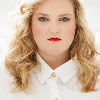  Debbie Lynch-White