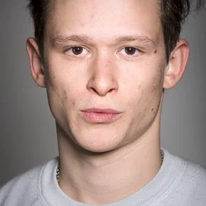 Photo star : Joel Basman