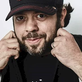 Photo star : Dan Fogler