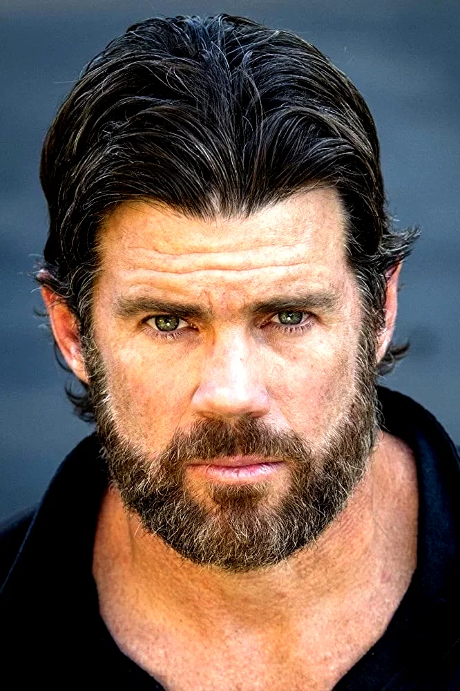  Scott C. Roe