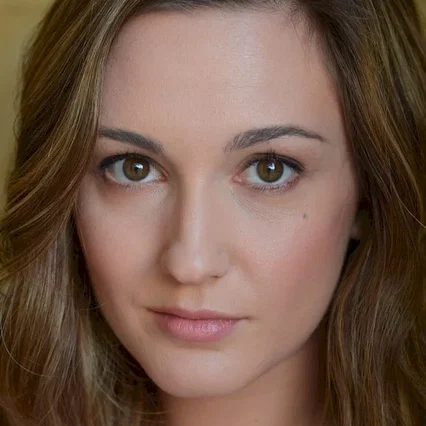  Kat Barrell