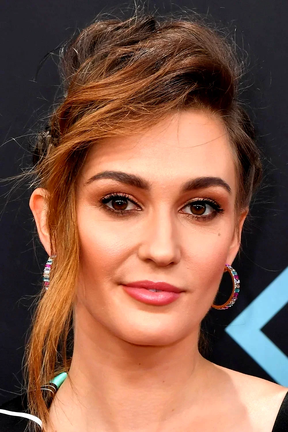  Kat Barrell