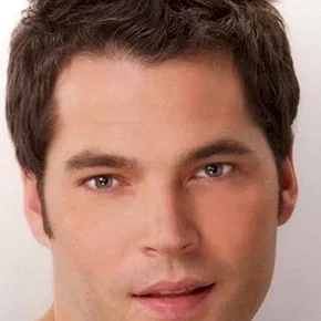 Photo star : Tim Rozon
