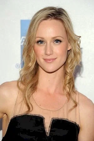 Kerry Bishé photo