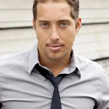 Chris Violette