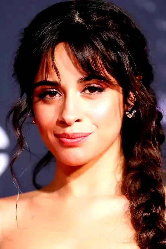  Camila Cabello