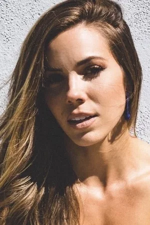  Courtney Blythe Turk photo