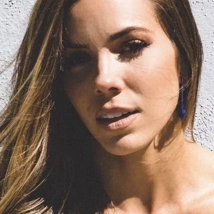  Courtney Blythe Turk