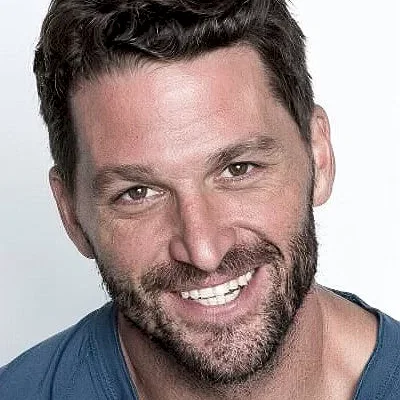  Brett Tutor