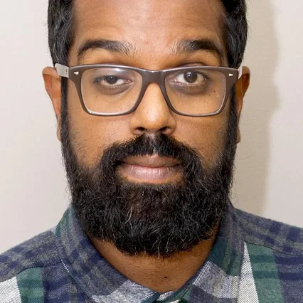  Romesh Ranganathan