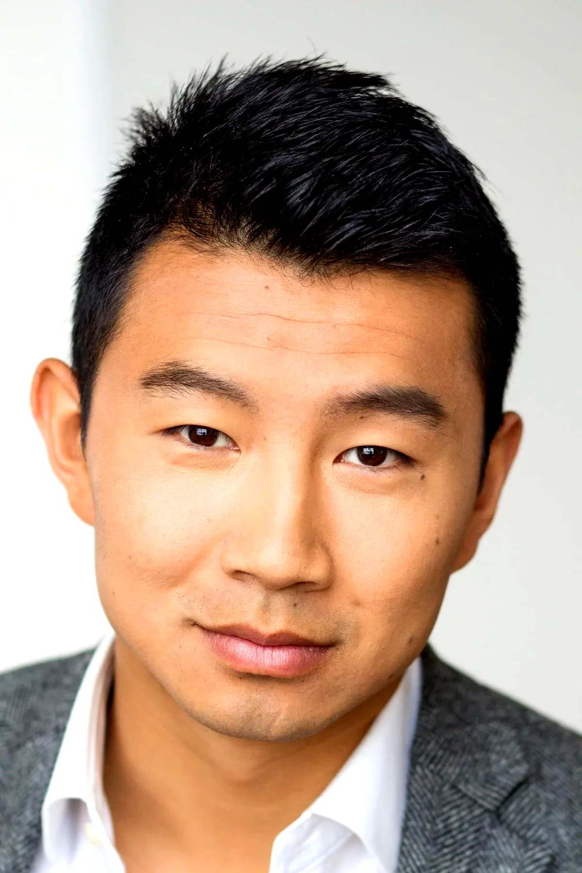  Simu Liu