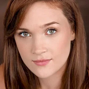 Photo star :  Megan Elizabeth Barker