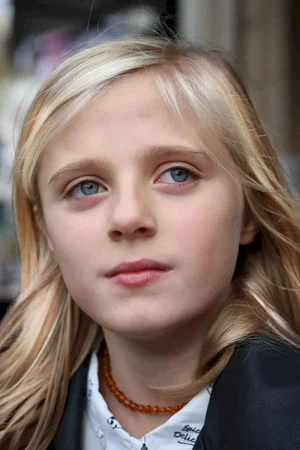  Zoé Leclerc photo