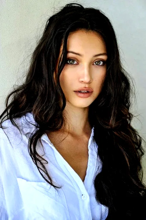  Melanie Jarnson