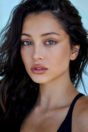  Melanie Jarnson photo