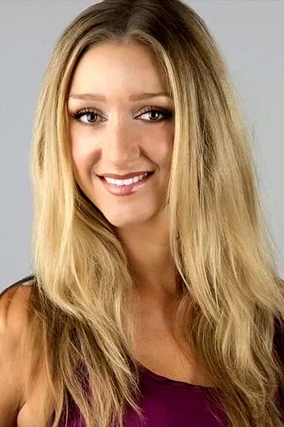  Elissa Cadwell