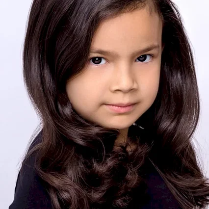  Everly Carganilla