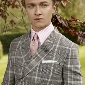 Photo star :  Harrison Osterfield