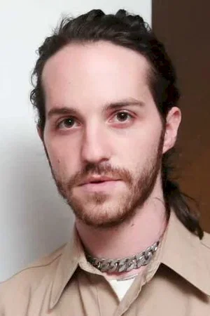  Eli Russell Linnetz photo