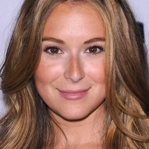 Photo star : Alexa PenaVega