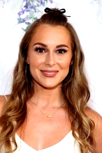 Alexa PenaVega