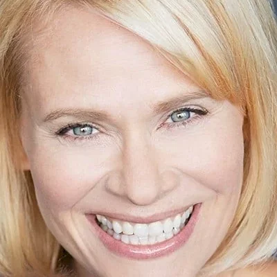 Lisa Ryder
